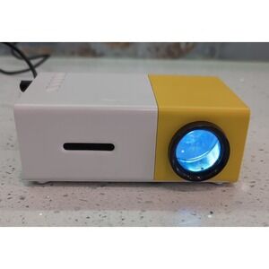 Meer YG300 1080P Home Theater Projector Tested